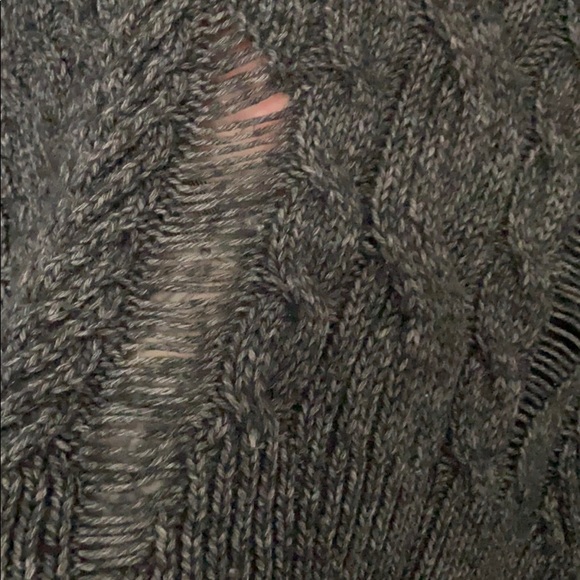 Grey sweater - Picture 2 of 2